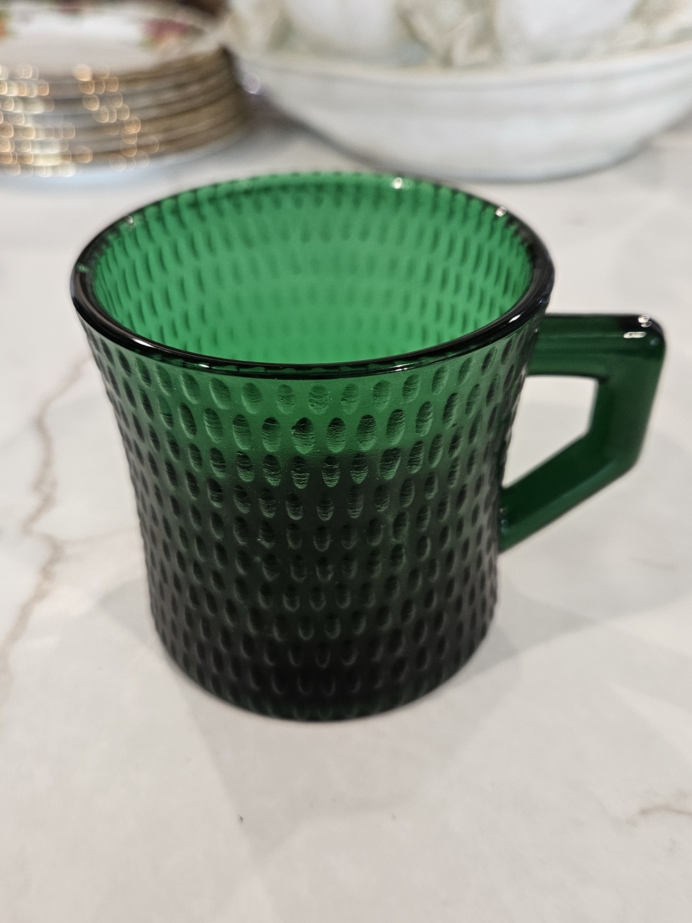 Emerald Green Hobnail Glass Dinnerware Set - Brand Unspecified - Picture 2 of 2